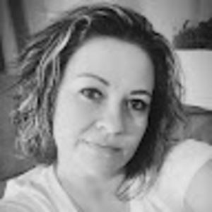 Meet your Posher, Carrie